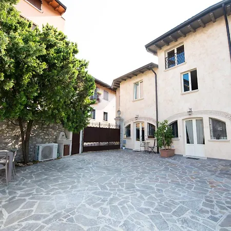 Casa Priscilla * Salò